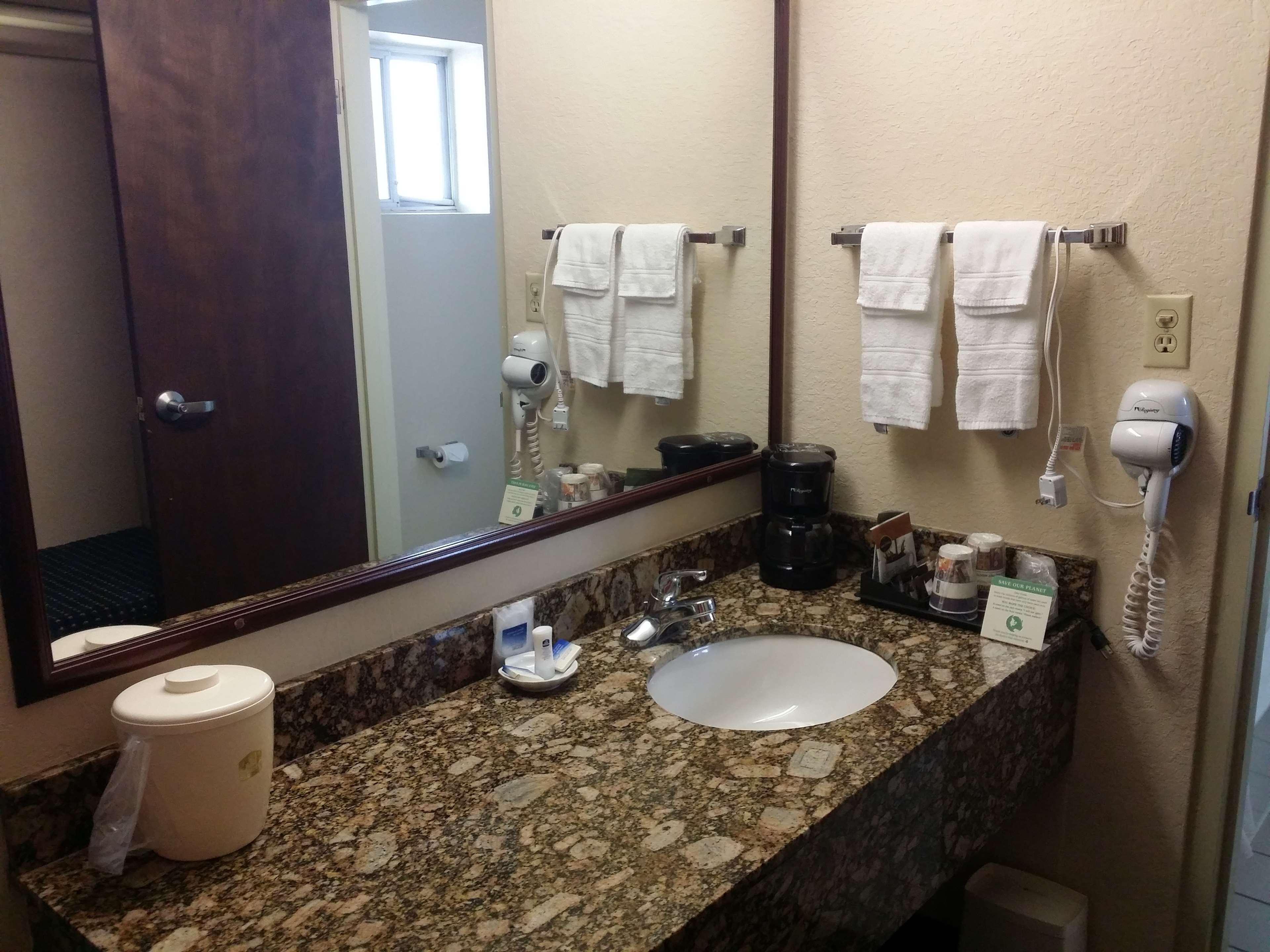 Best Western Winners Circle Hot Springs Exterior foto