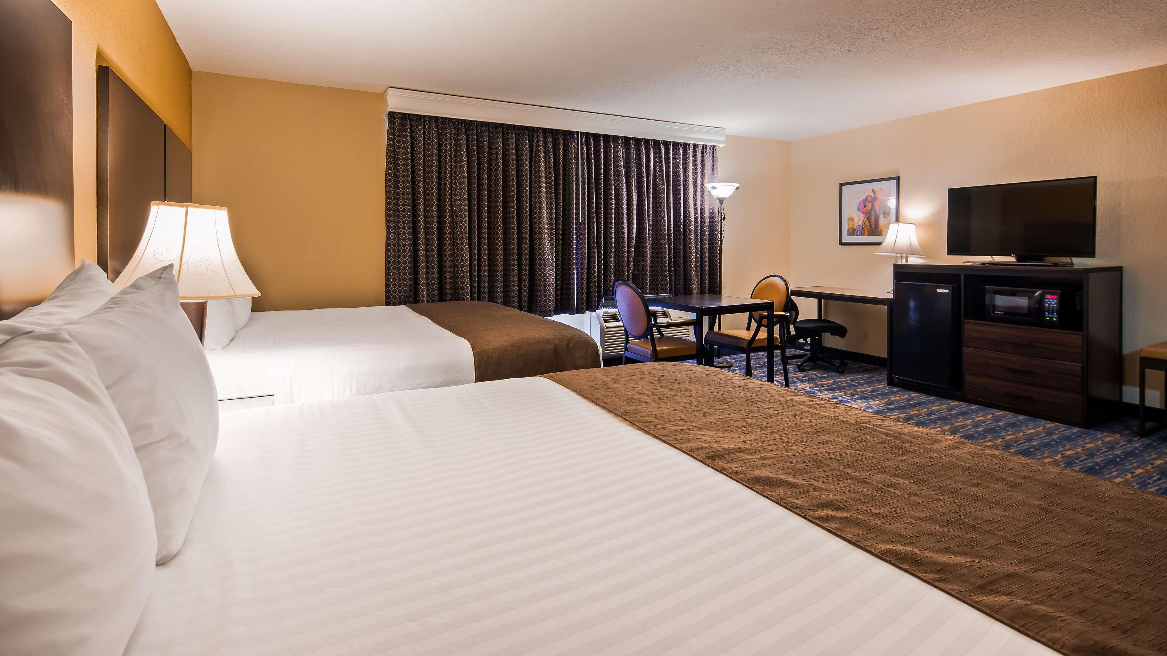 Best Western Winners Circle Hot Springs Exterior foto