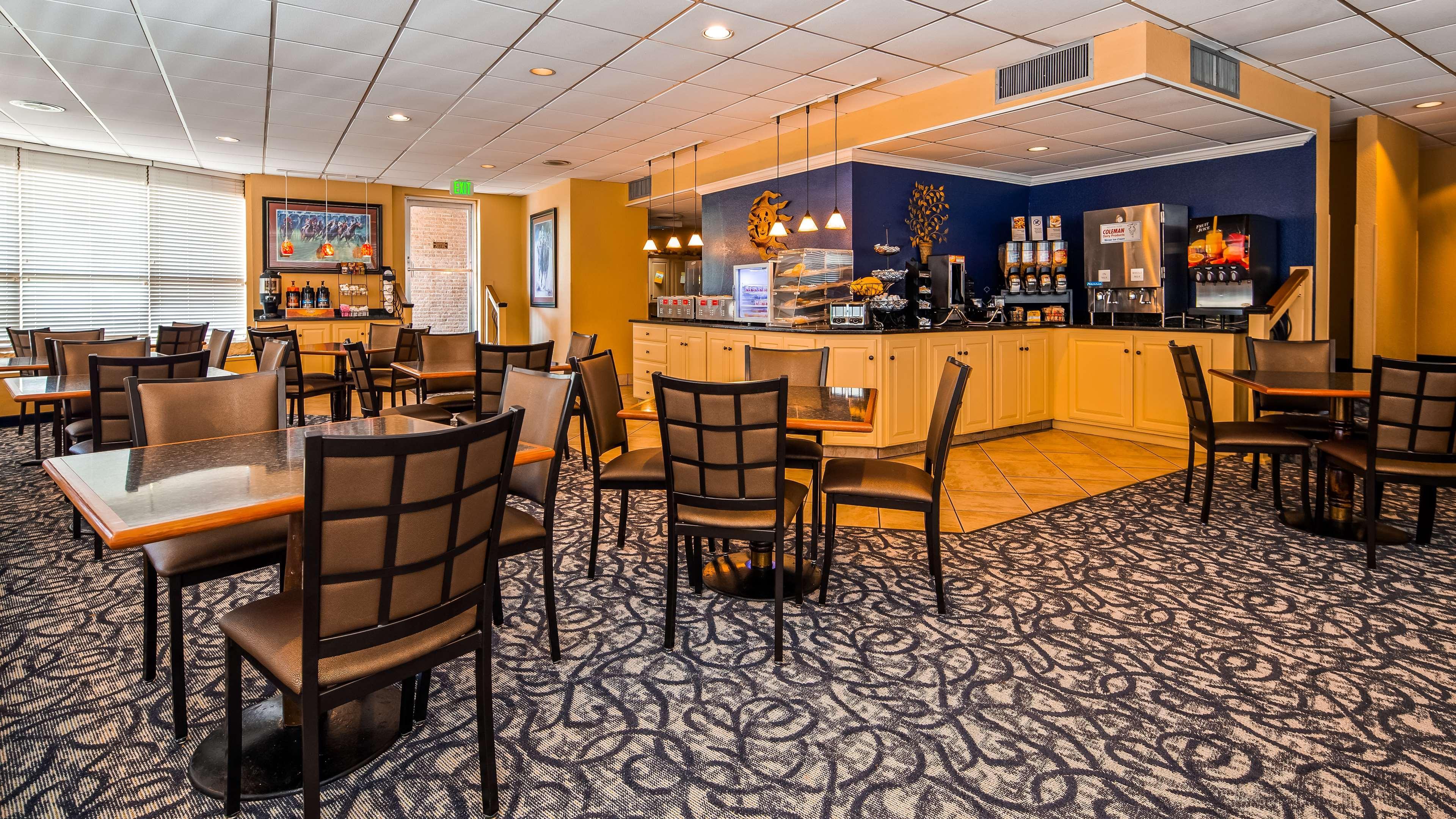 Best Western Winners Circle Hot Springs Exterior foto
