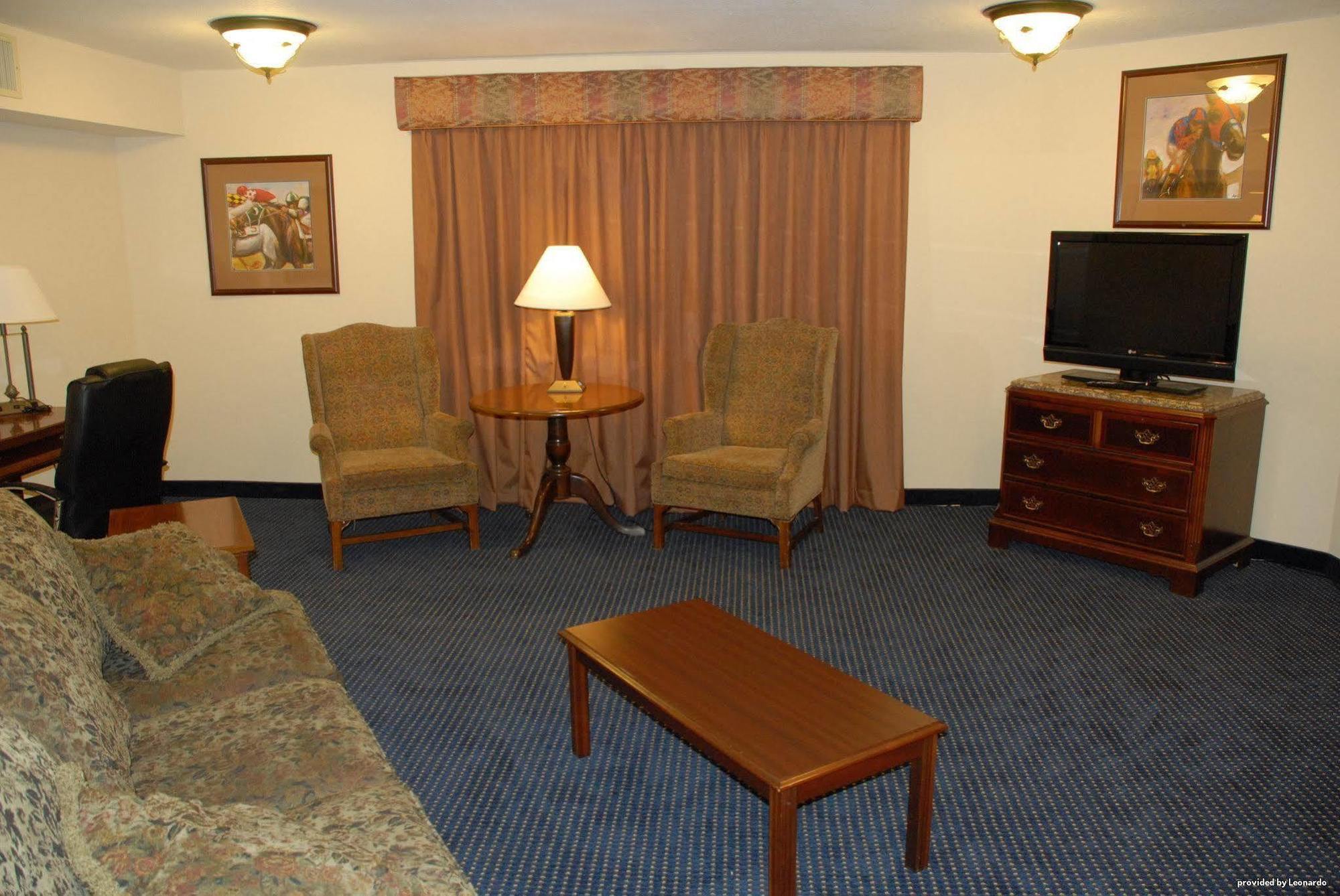 Best Western Winners Circle Hot Springs Exterior foto